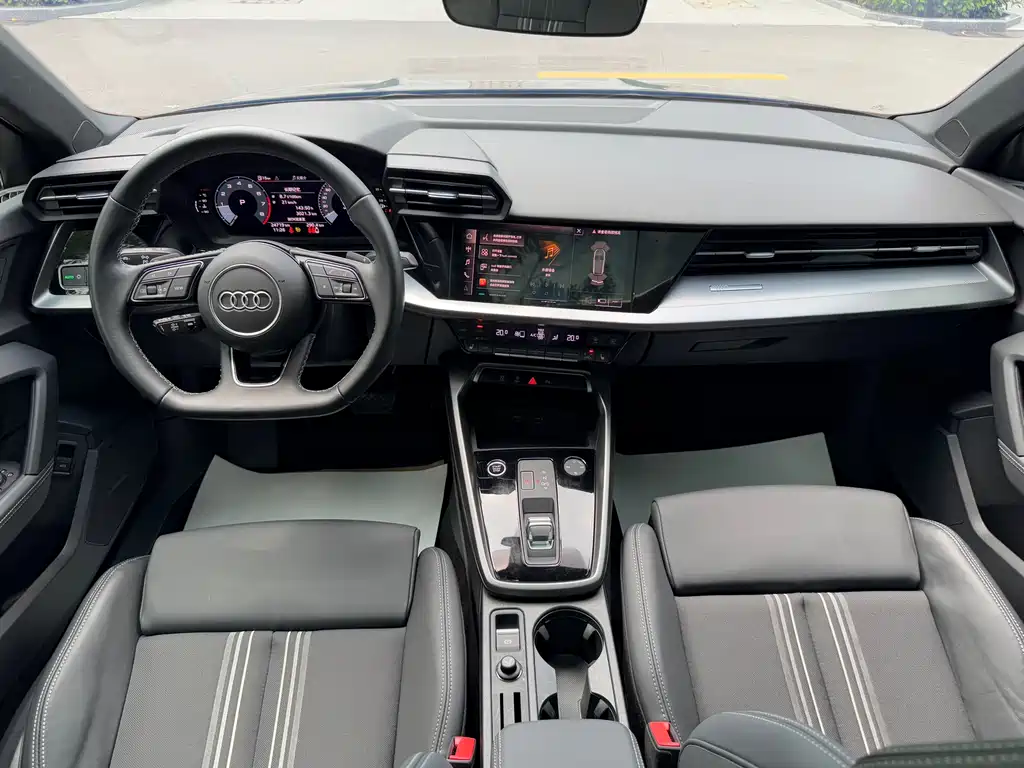 Audi A3 — фото 14