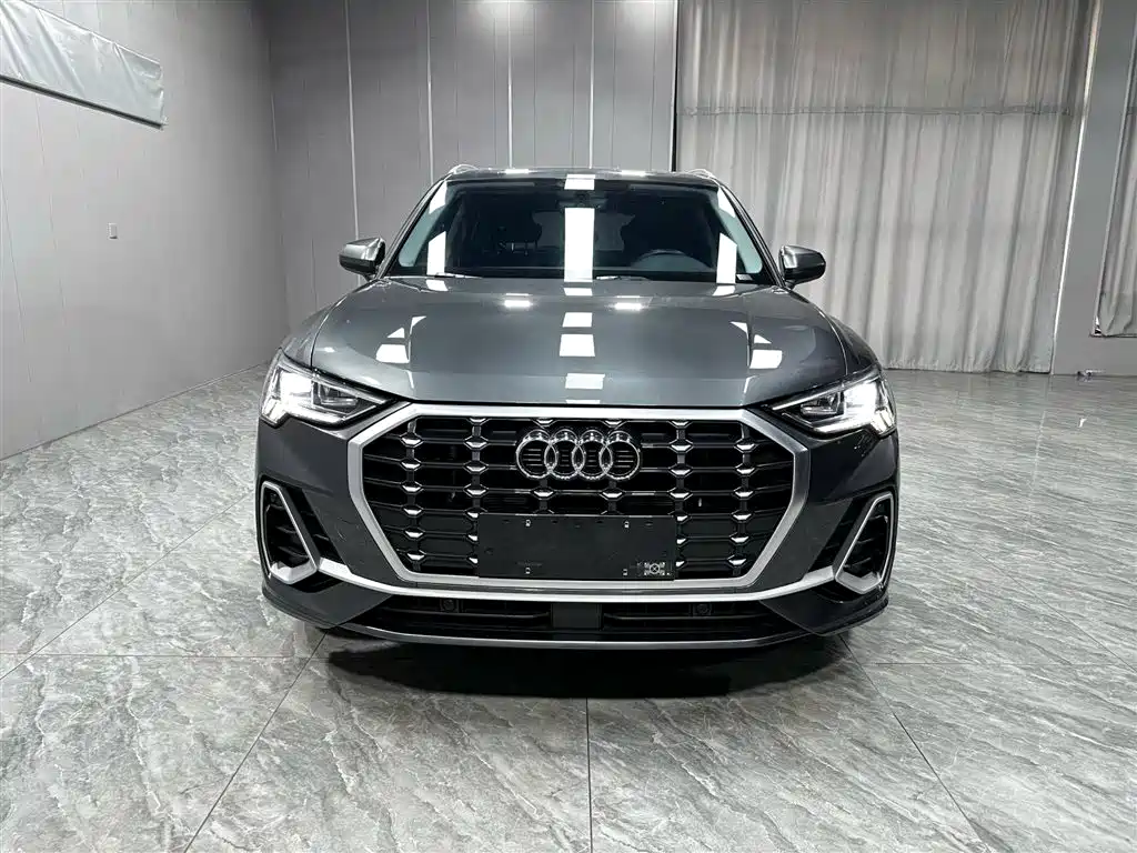 Audi Q3 — фото 2