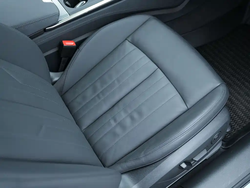 Audi A6 (Import) — фото 9