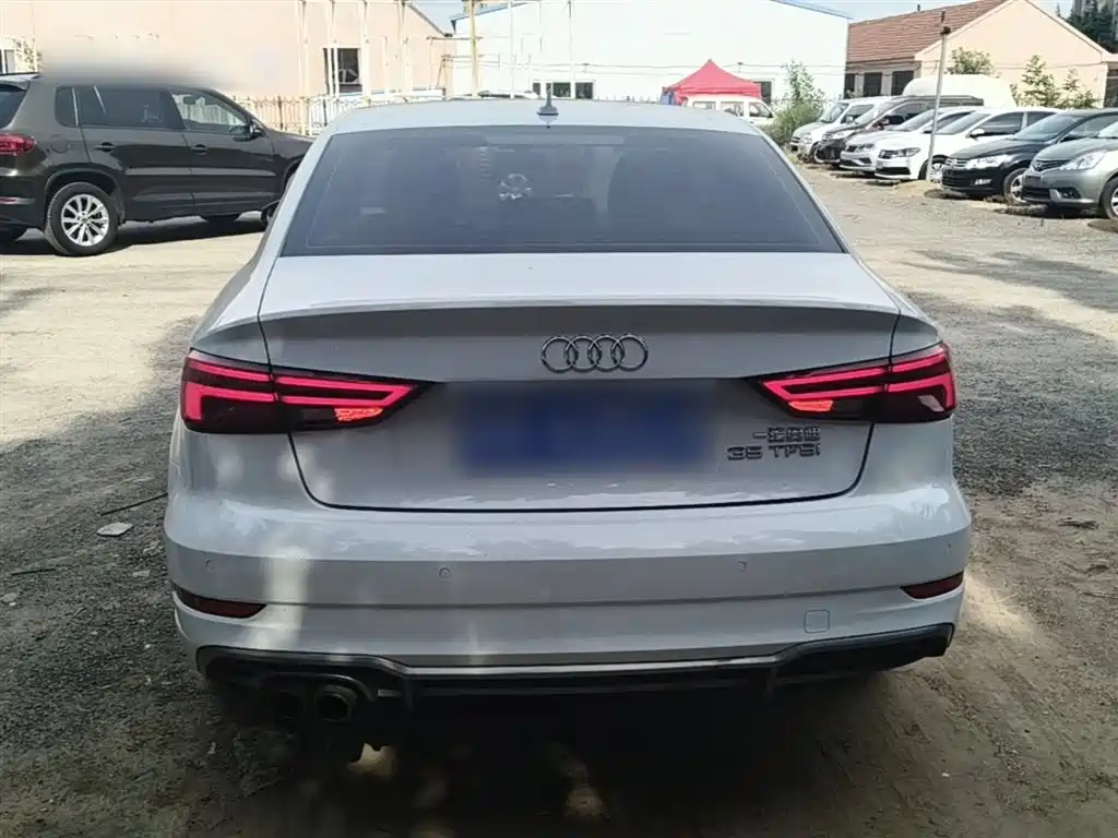 Audi A3 — фото 6