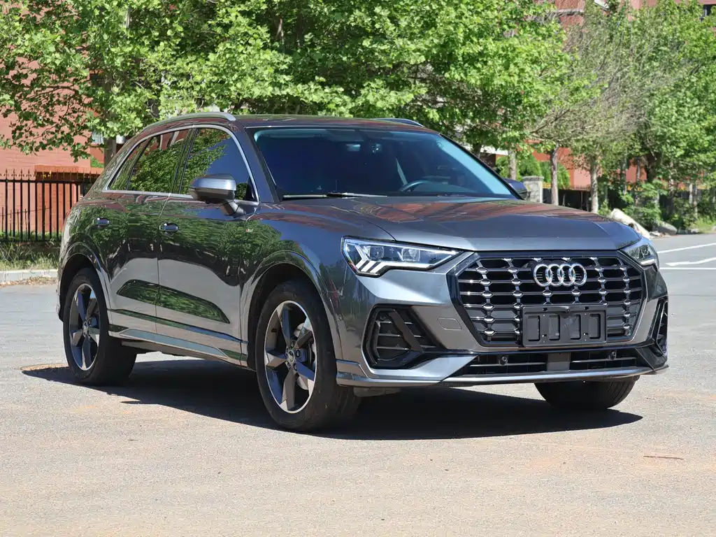 Audi Q3 — фото 3