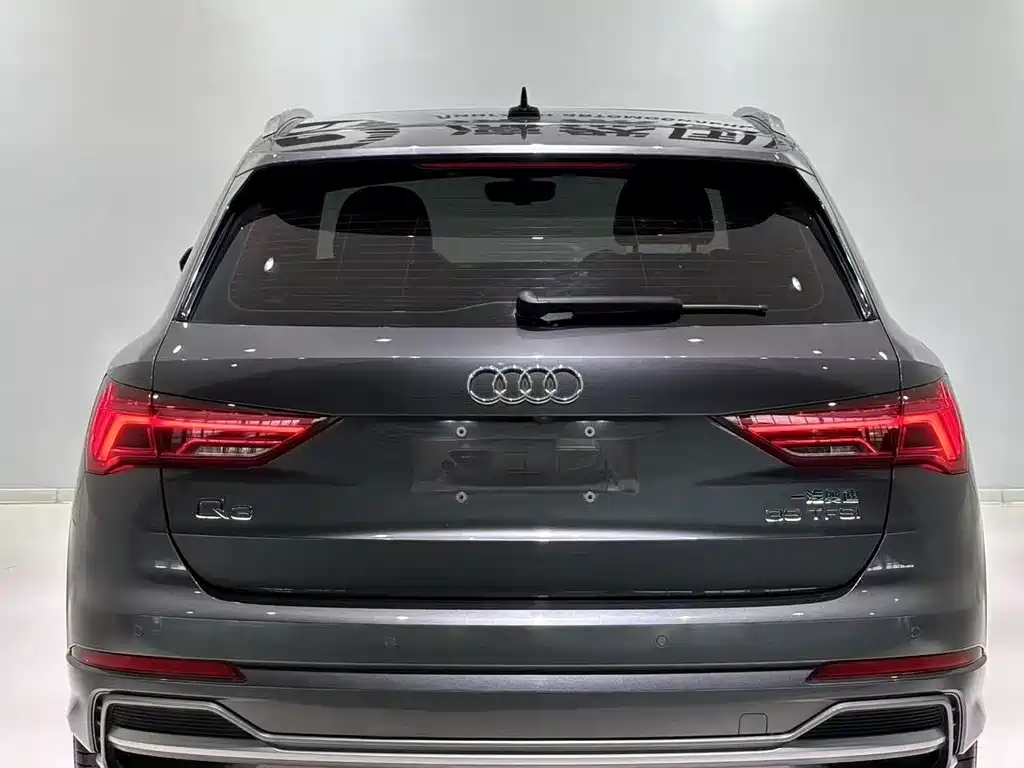 Audi Q3 — фото 5