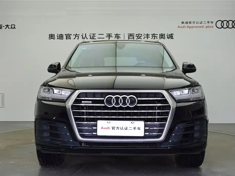 Audi Q7 — фото 2
