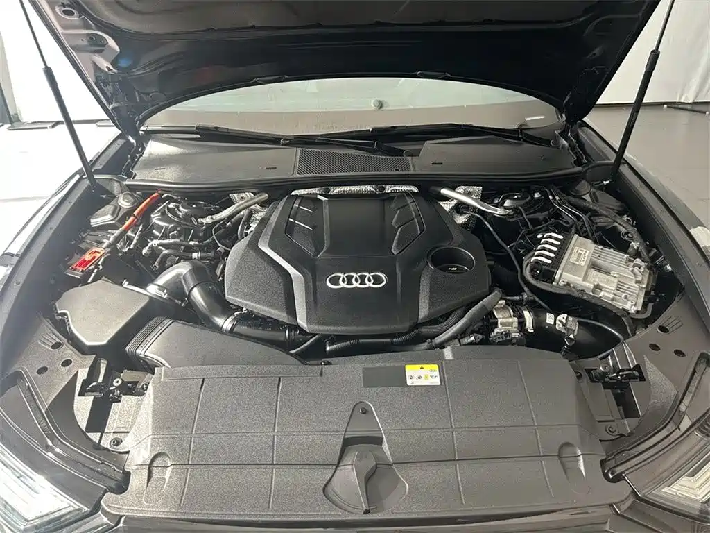 Audi A6 (Import) — фото 8