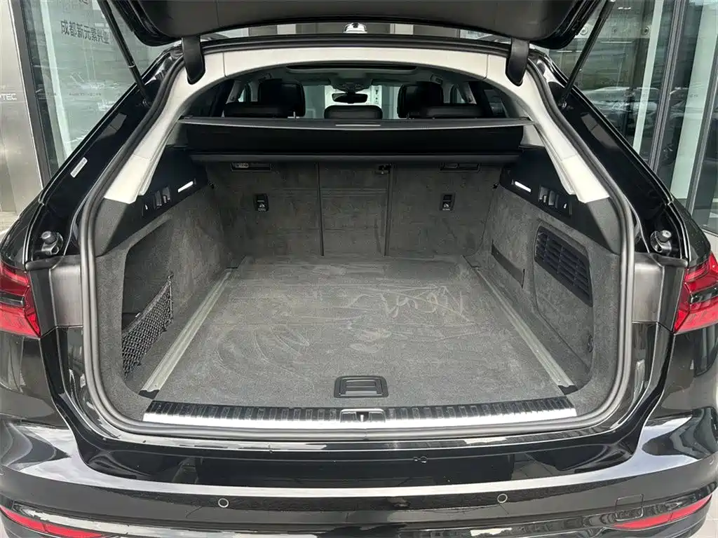 Audi A6 (Import) — фото 9