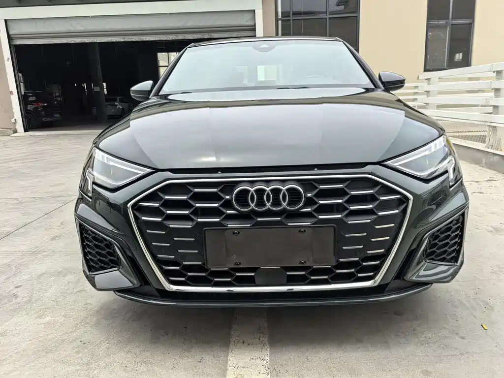 Audi A3 — фото 2