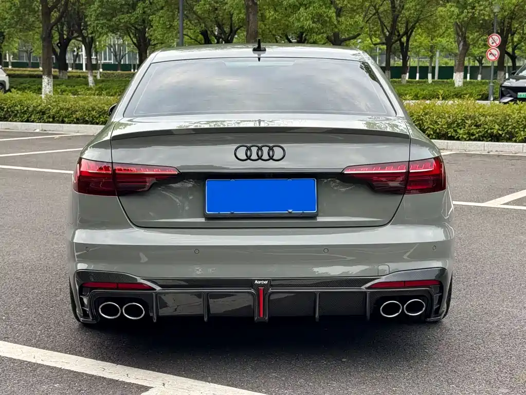 Audi S4 — фото 4