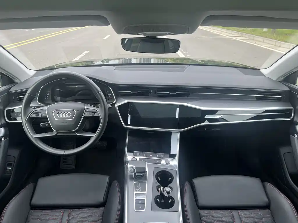 Audi A7 — фото 6