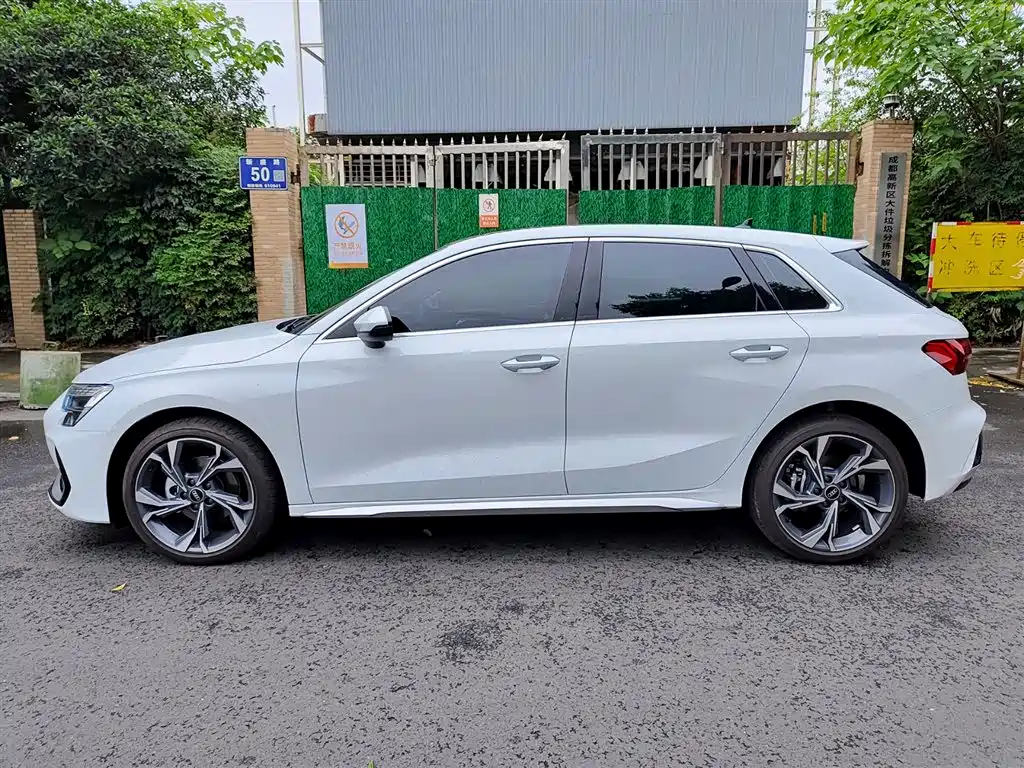 Audi A3 — фото 3