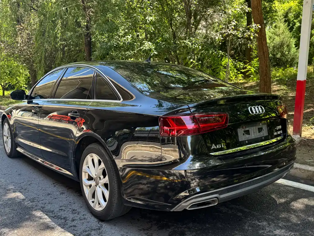 Audi A6L — фото 6