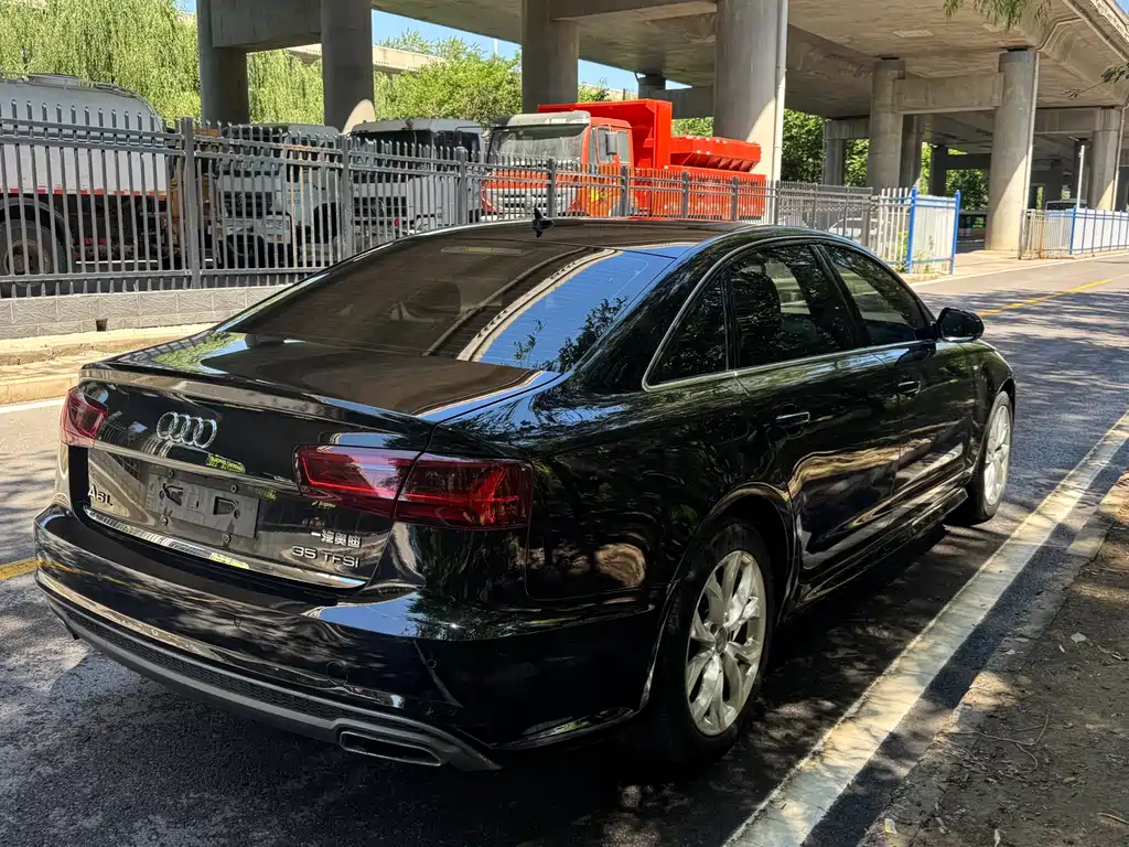 Audi A6L — фото 9