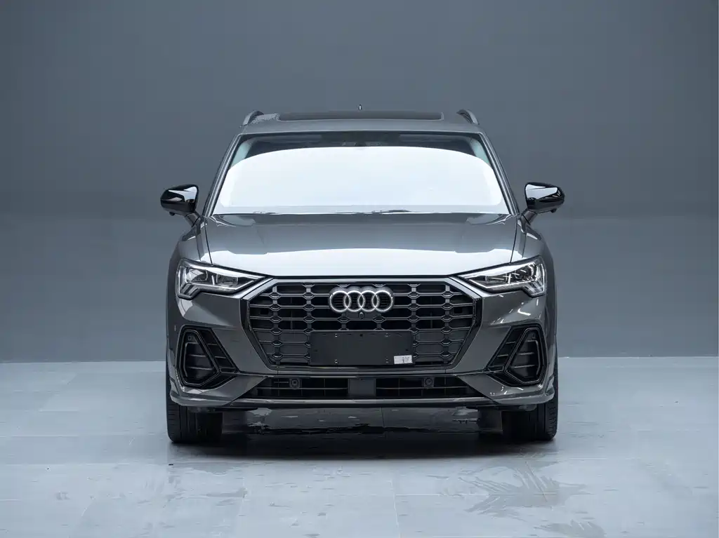 Audi Q3 — фото 5