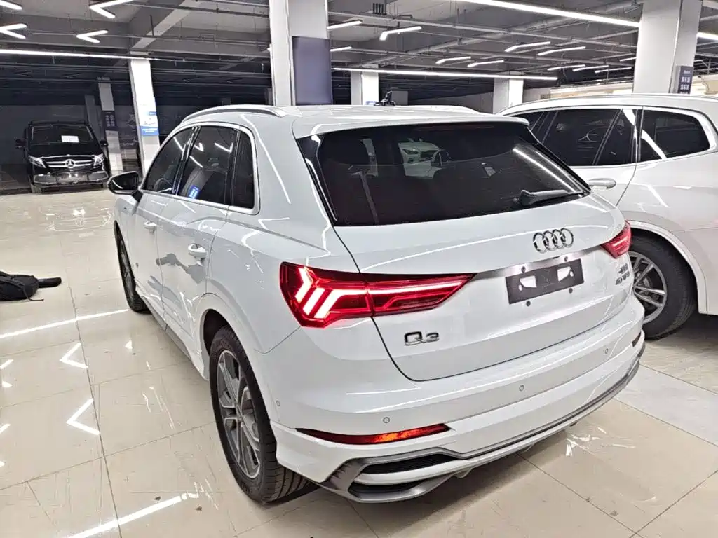 Audi Q3 — фото 5