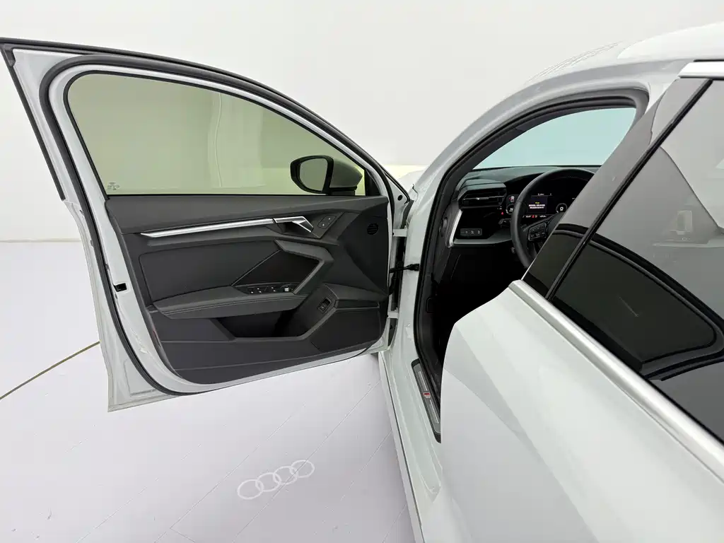 Audi A3 — фото 22