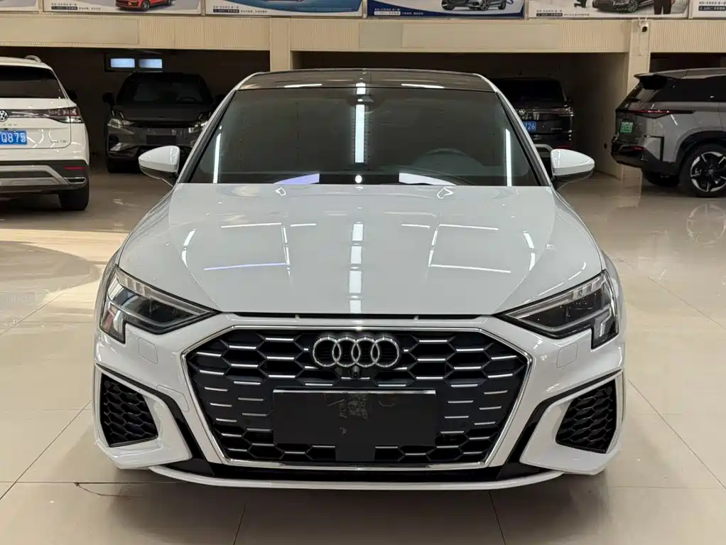 Audi A3 — фото 2