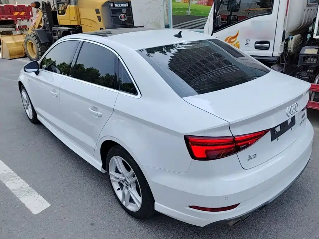 Audi A3 — фото 5