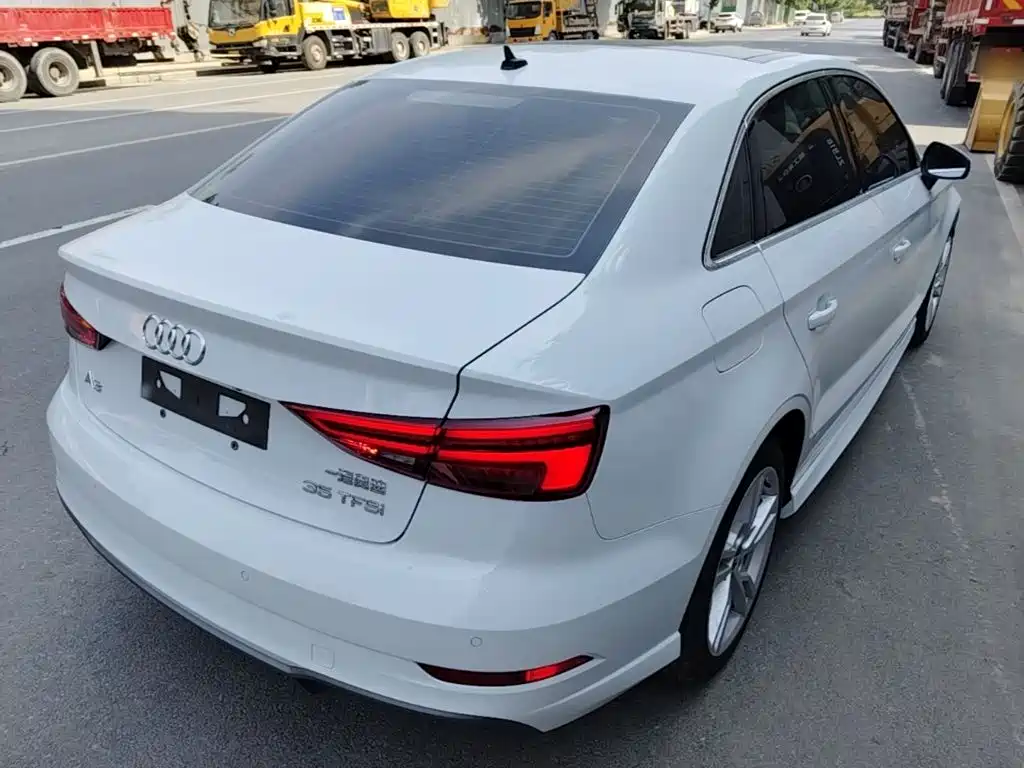 Audi A3 — фото 7