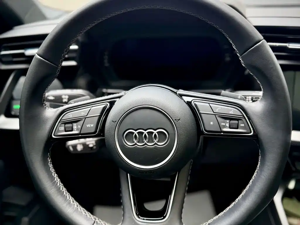 Audi A3 — фото 24