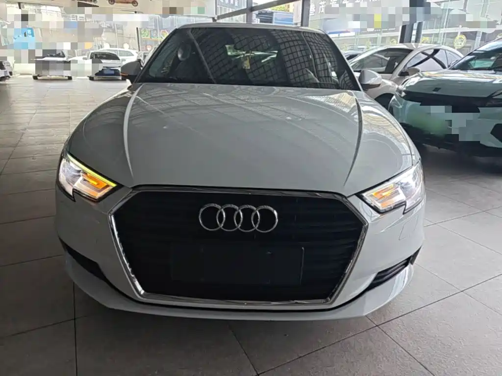Audi A3 — фото 3