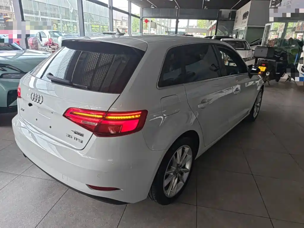 Audi A3 — фото 7
