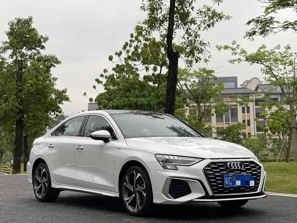 Audi A3 — фото 3