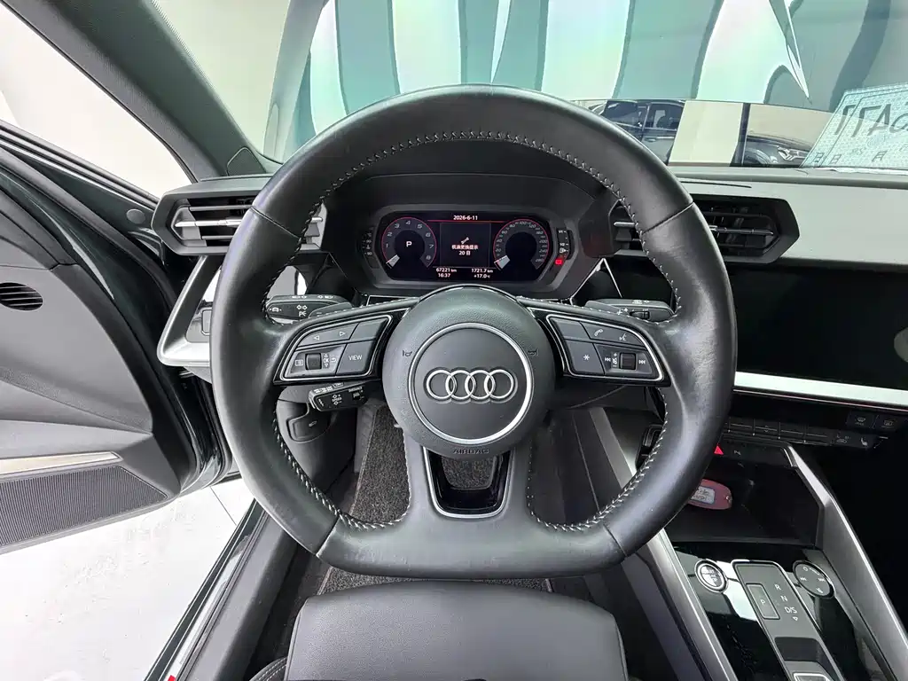 Audi A3 — фото 10