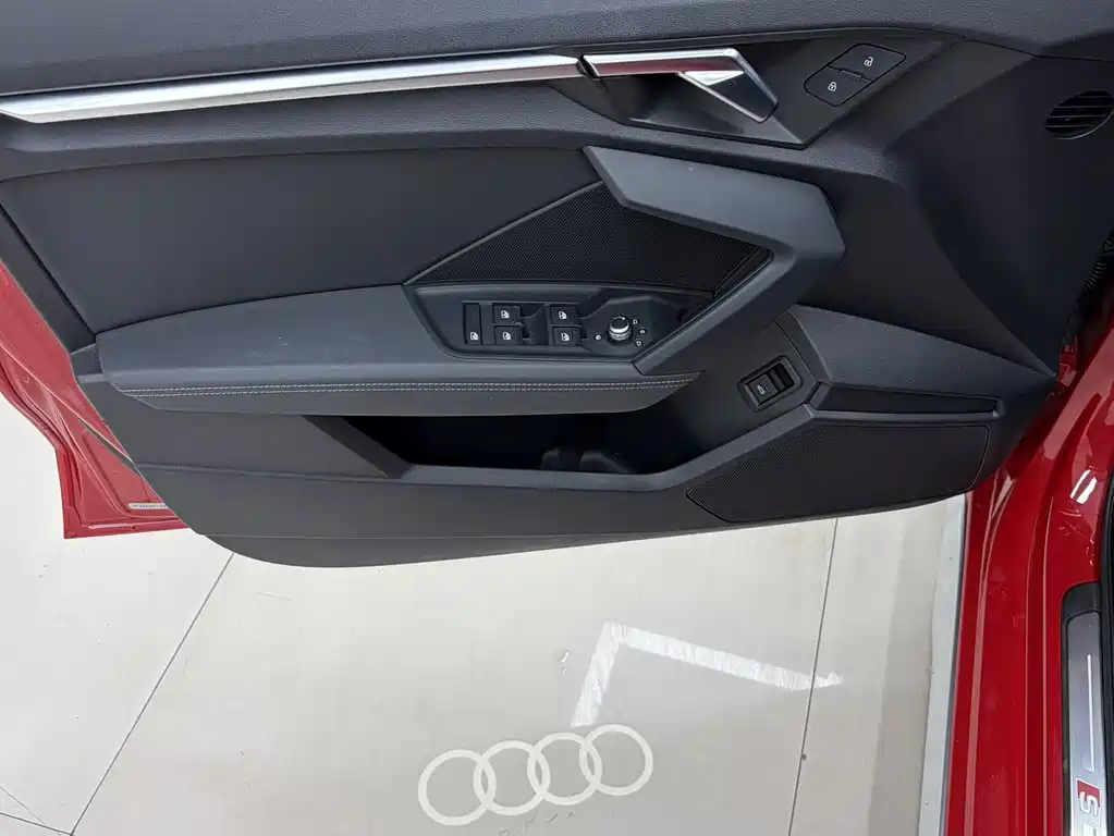 Audi A3 — фото 7