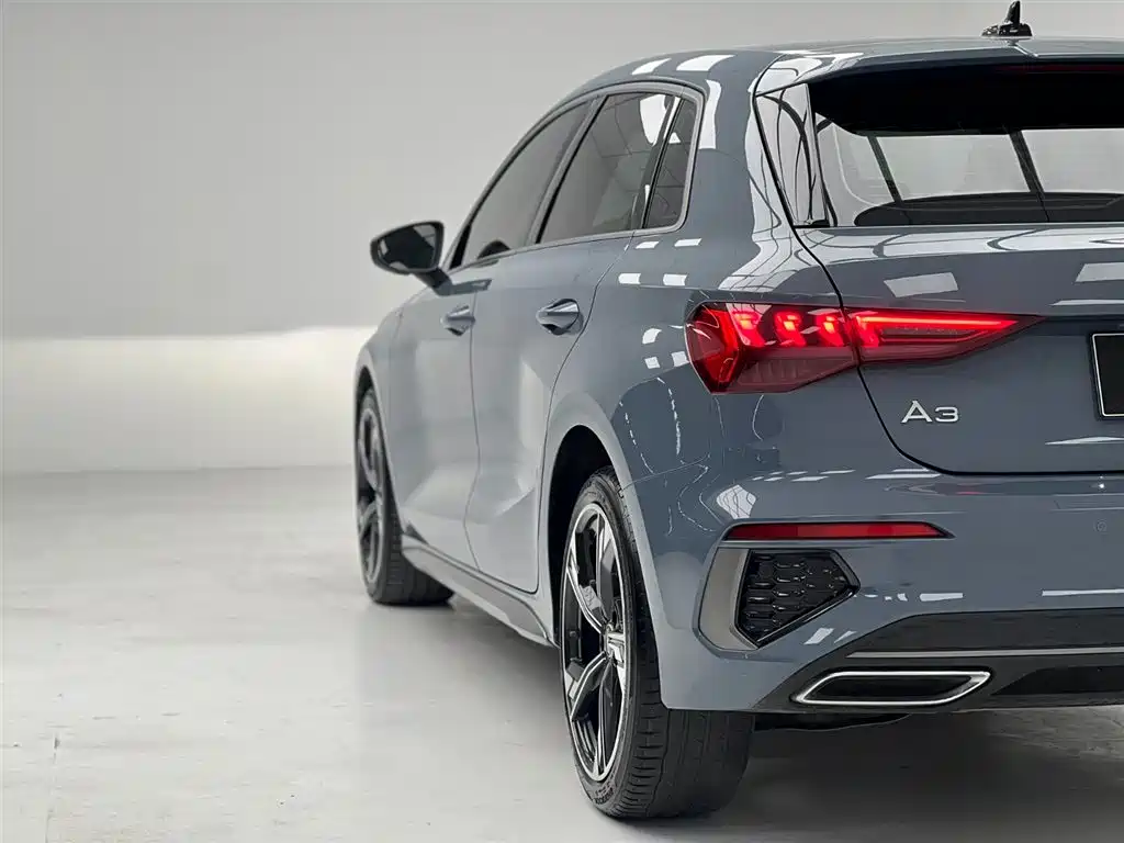 Audi A3 — фото 13