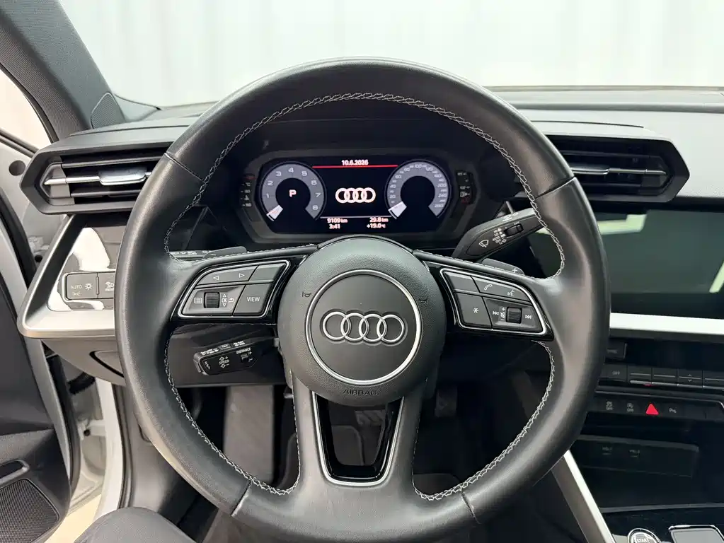 Audi A3 — фото 13