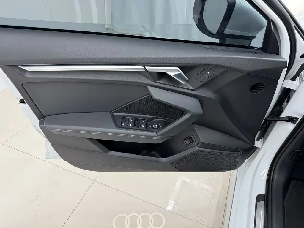 Audi A3 — фото 10