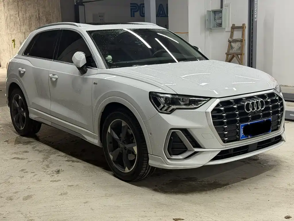 Audi Q3 — фото 3