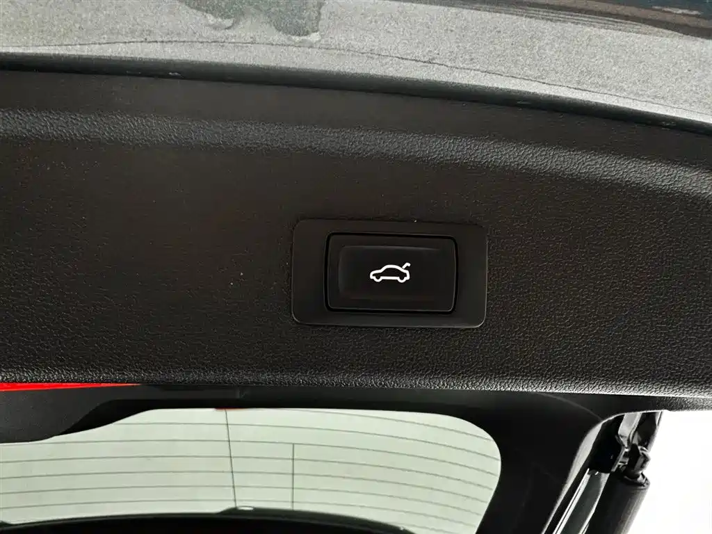 Audi A3 — фото 11