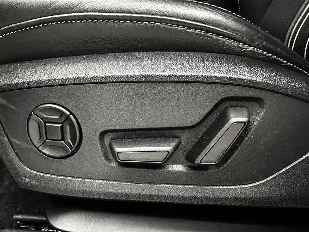Audi A3 — фото 14