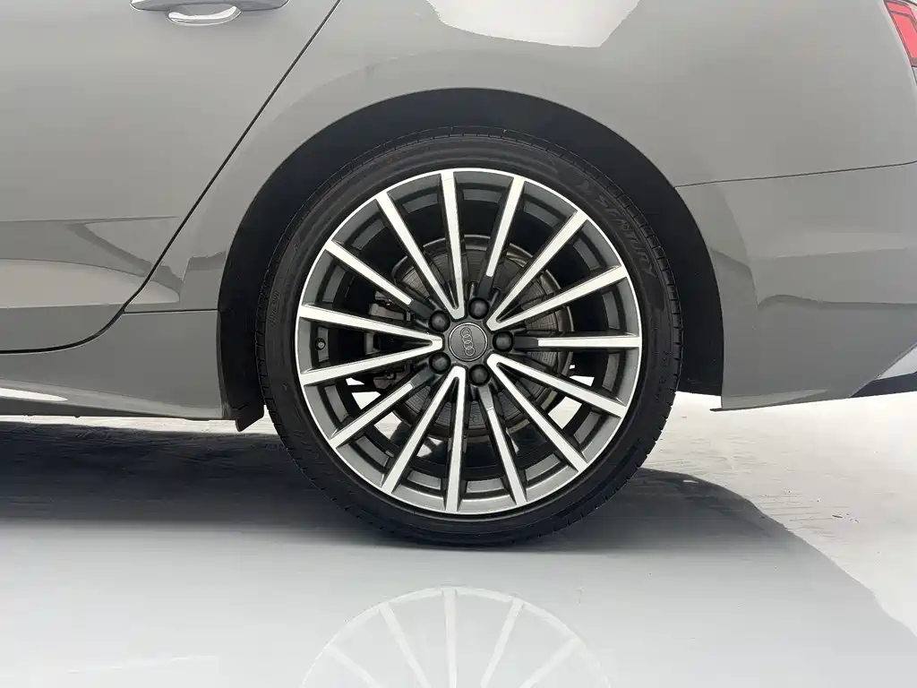 Audi A5 (Import) — фото 9