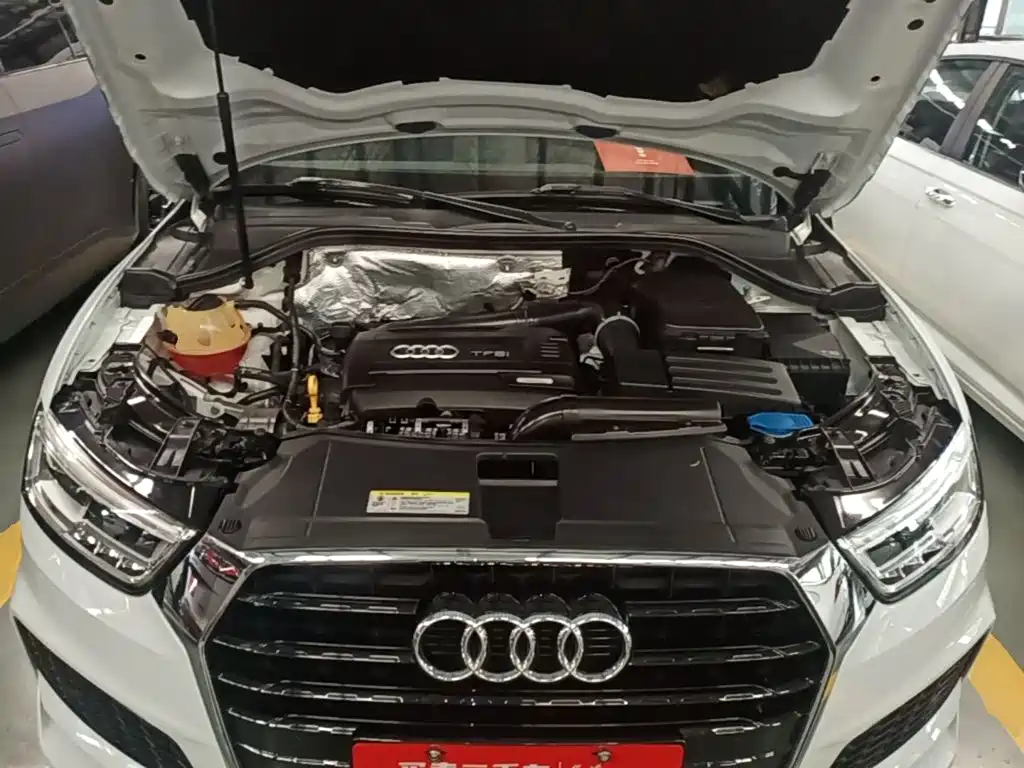Audi Q3 — фото 20