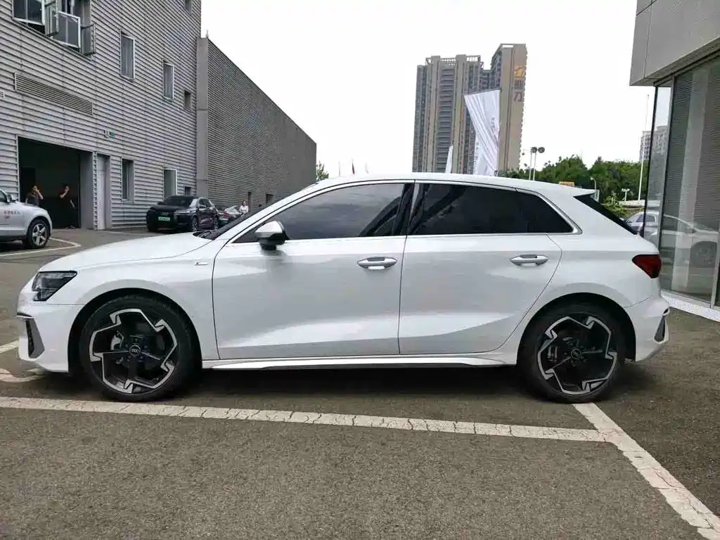 Audi A3 — фото 4