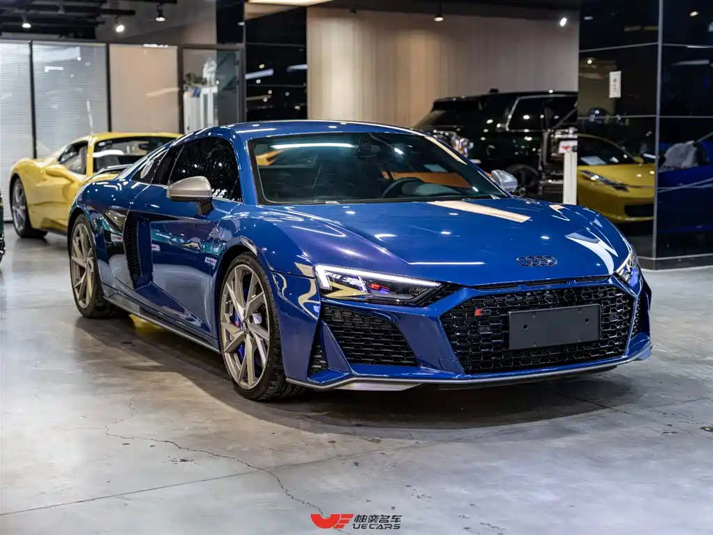 Audi R8 — фото 3