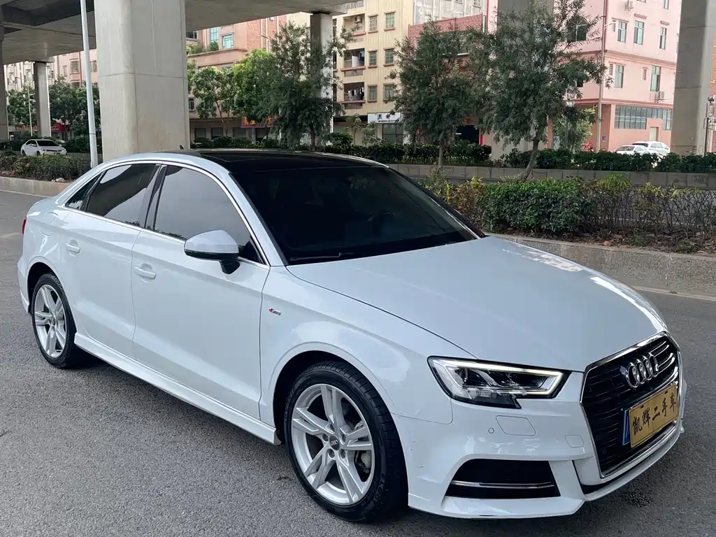 Audi A3 — фото 3