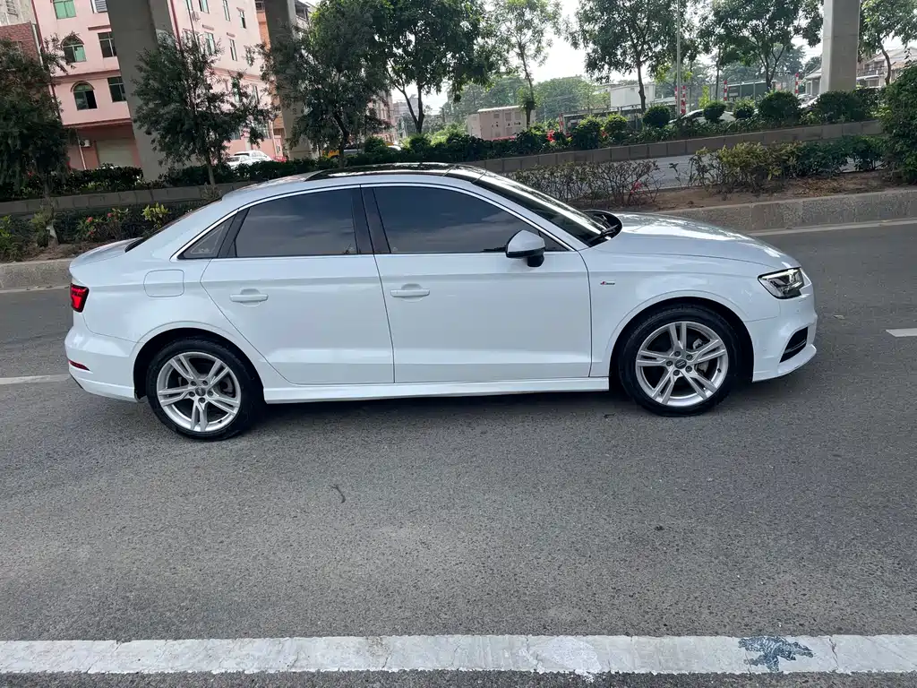 Audi A3 — фото 4