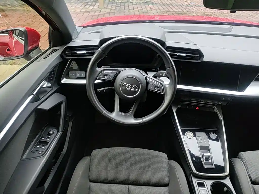 Audi A3 — фото 11