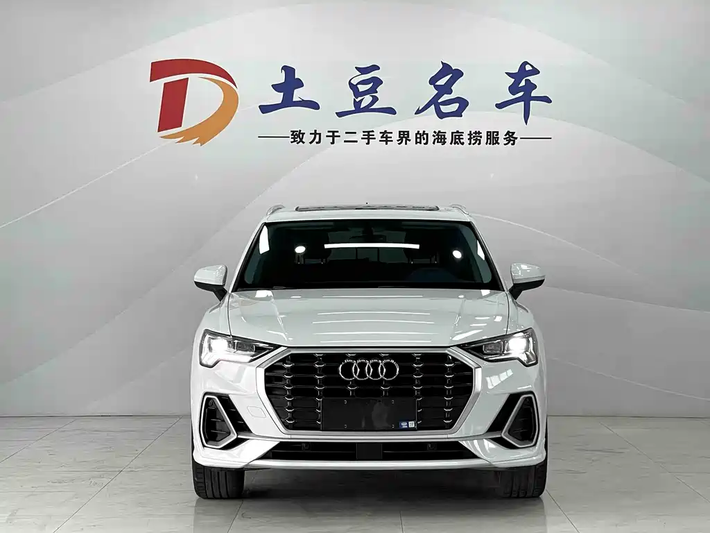 Audi Q3 — фото 2