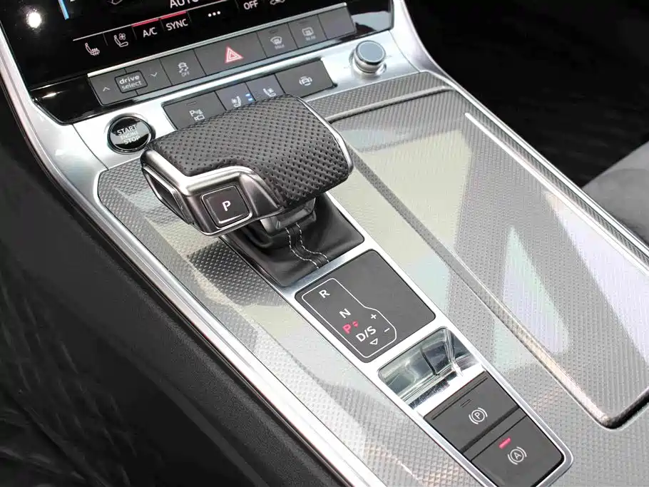 Audi A6L New Energy — фото 9