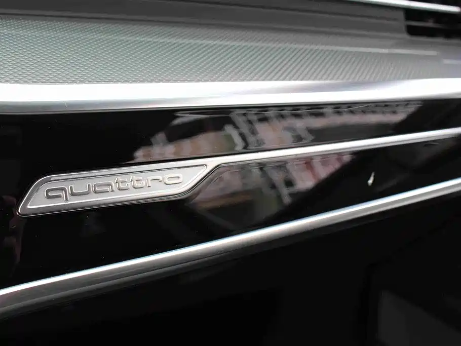 Audi A6L New Energy — фото 10