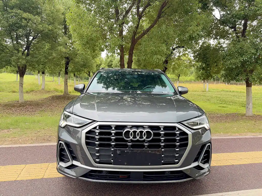 Audi Q3 — фото 2