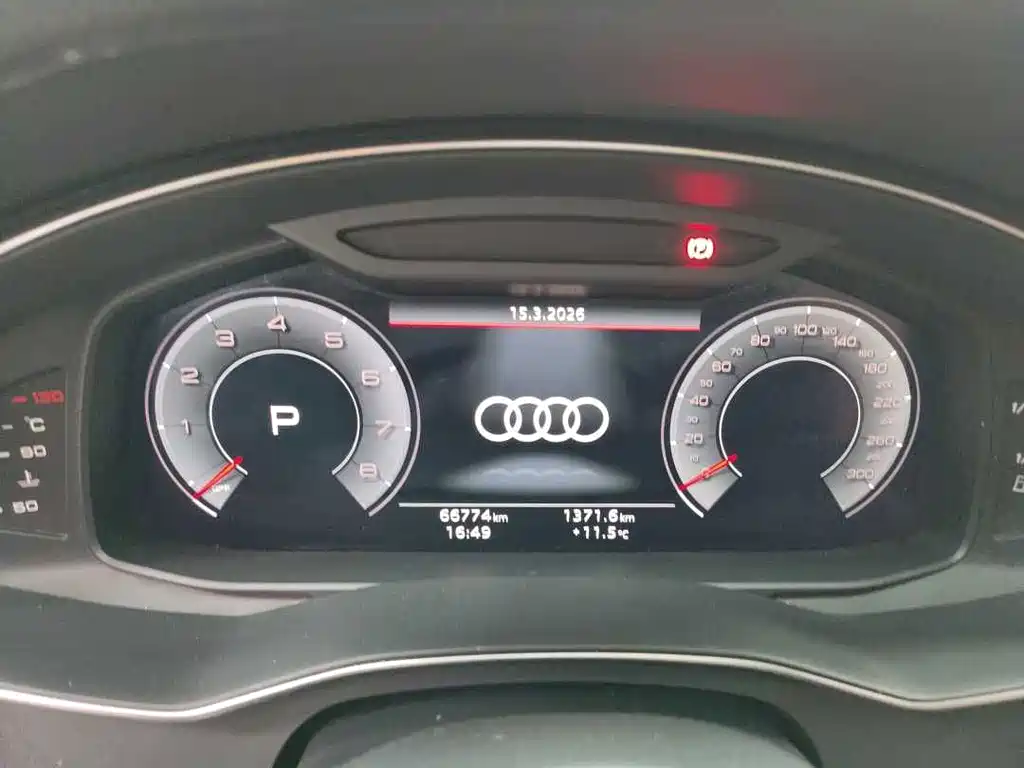 Audi A6L — фото 7