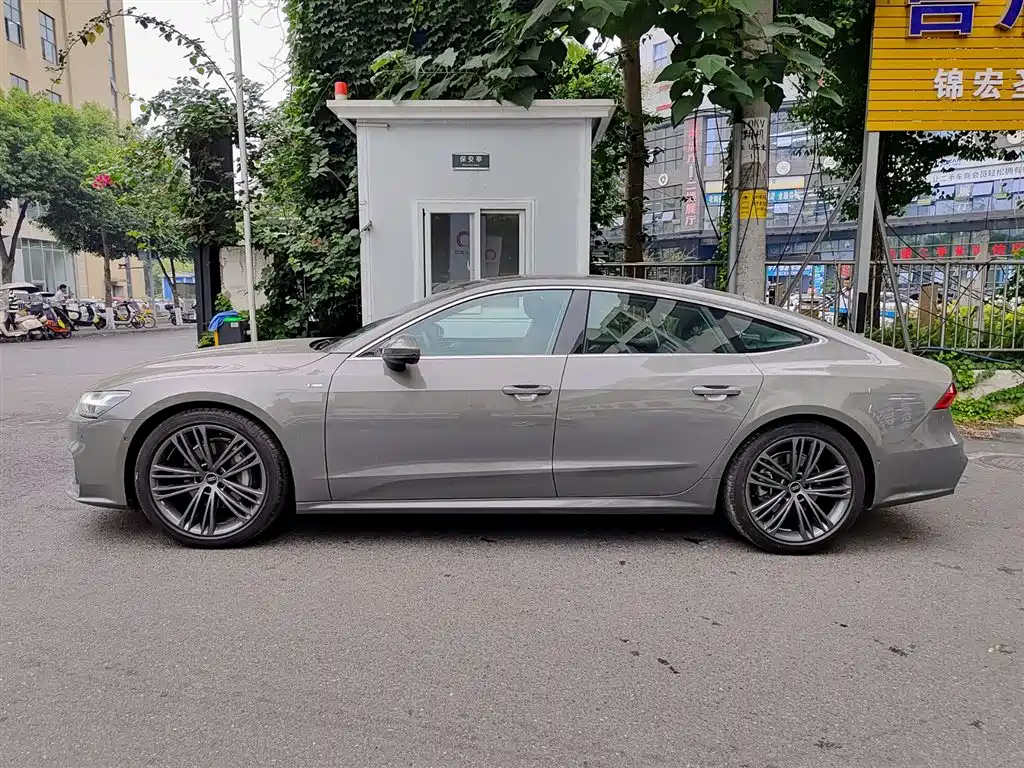 Audi A7 — фото 3