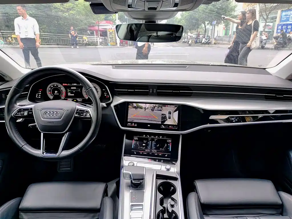 Audi A7 — фото 10