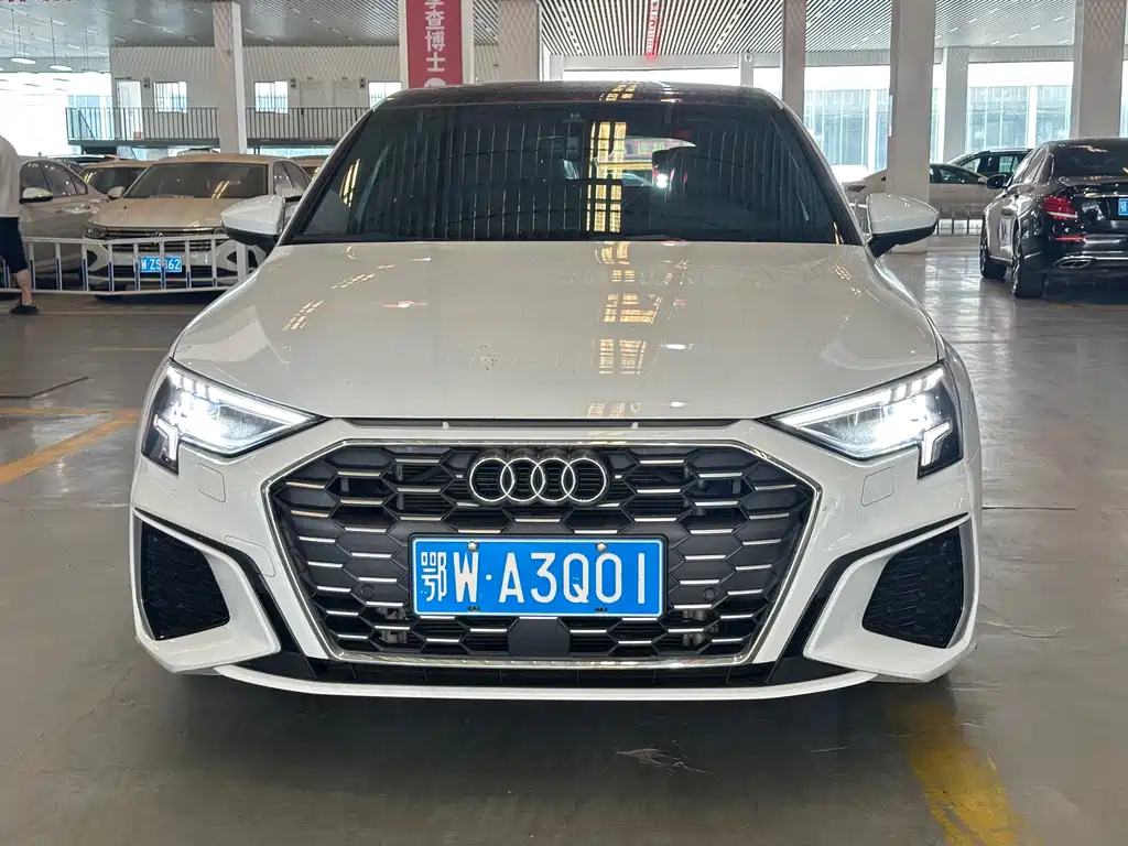 Audi A3 — фото 2