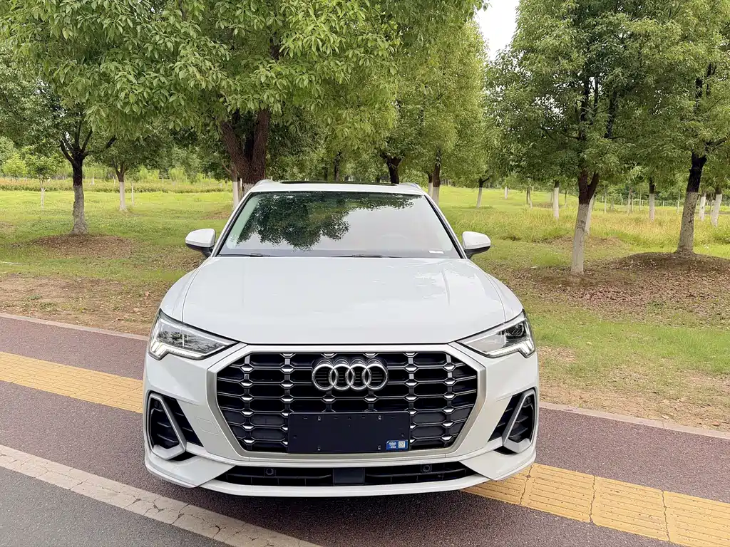 Audi Q3 — фото 2