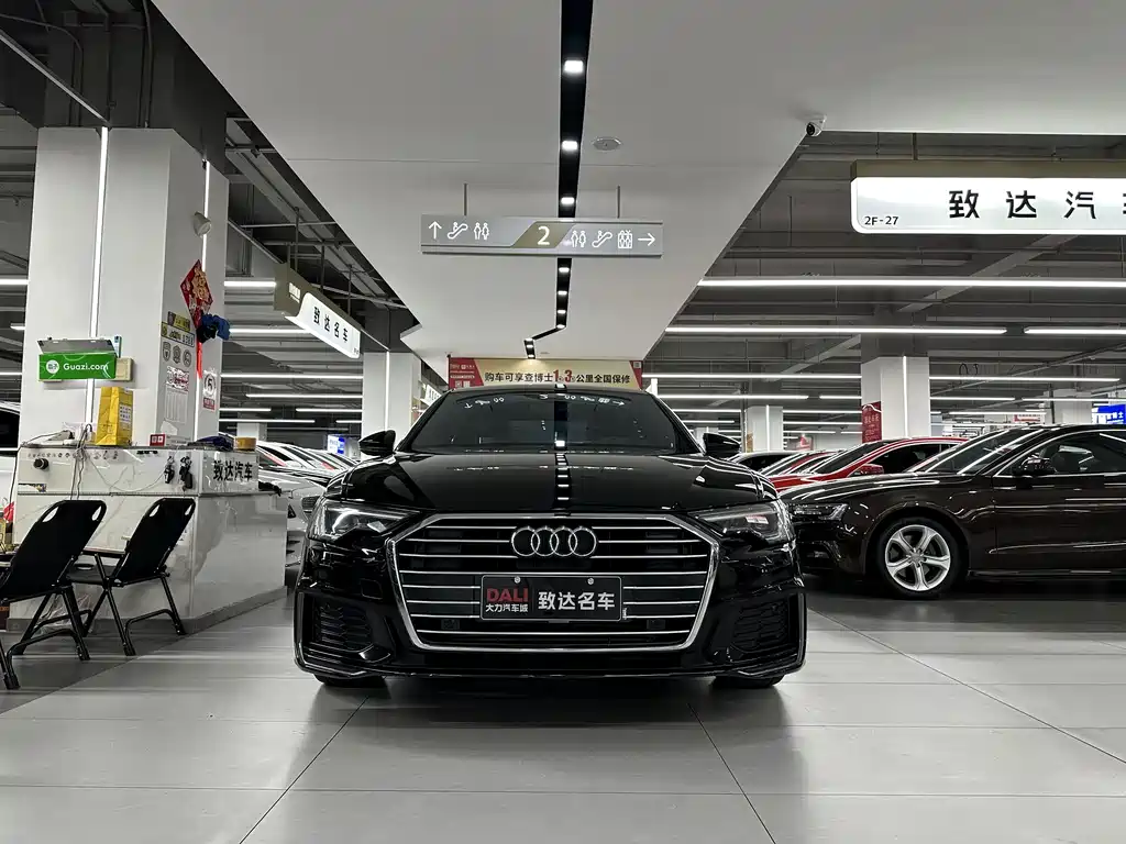 Audi A6L — фото 2